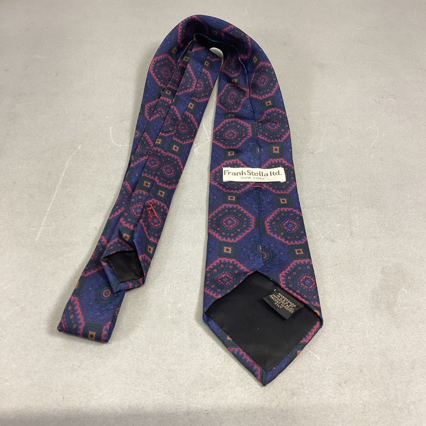 Frank Stella Ltd New York & Bloomingdale’s Peterborough 100% Silk Men’s Neckties Tie