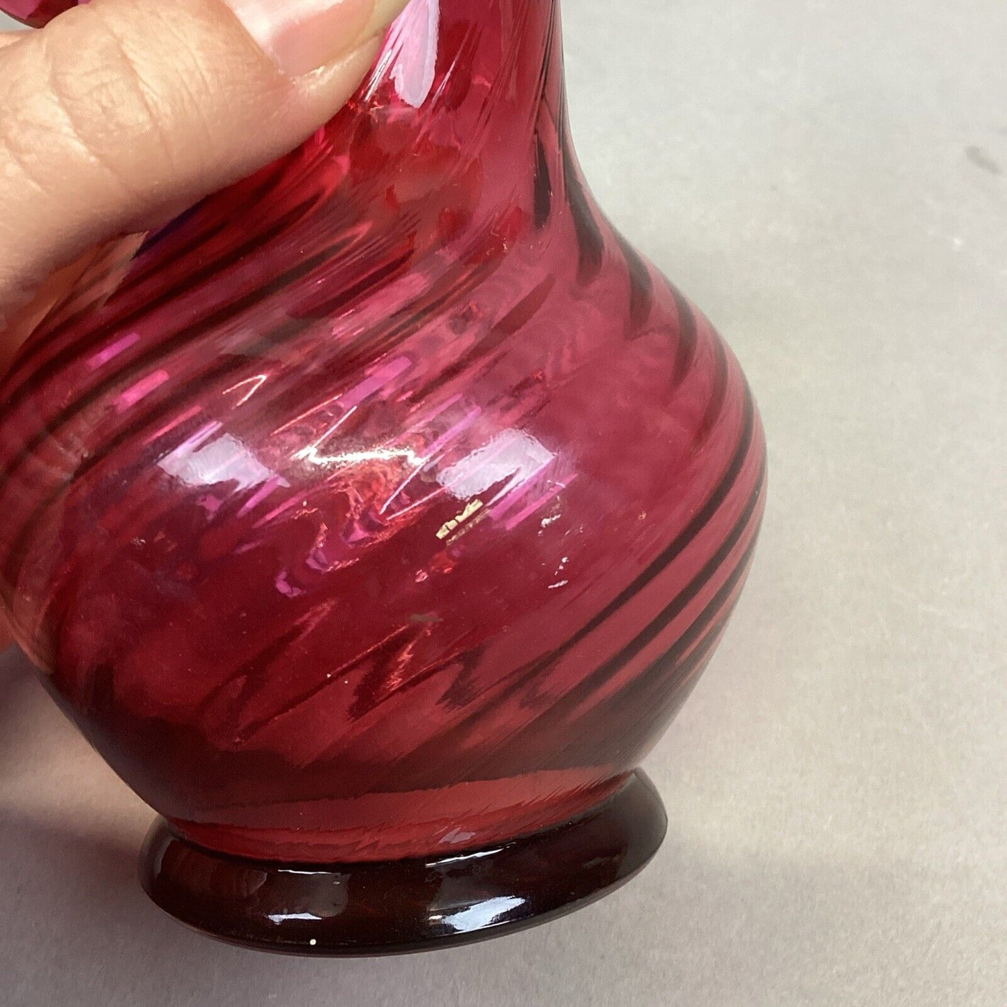 Fenton Cranberry Spiral Swirl Crimped Rim Glass Pitcher W/ Clear Handle - 5.5”H