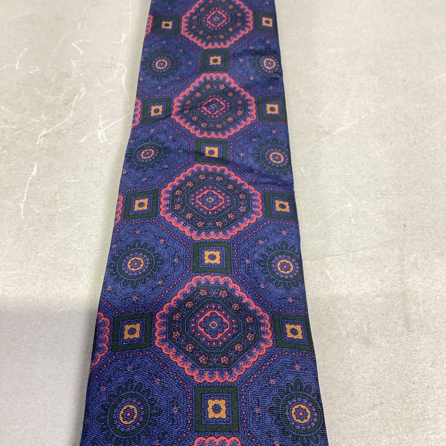 Frank Stella Ltd New York & Bloomingdale’s Peterborough 100% Silk Men’s Neckties Tie