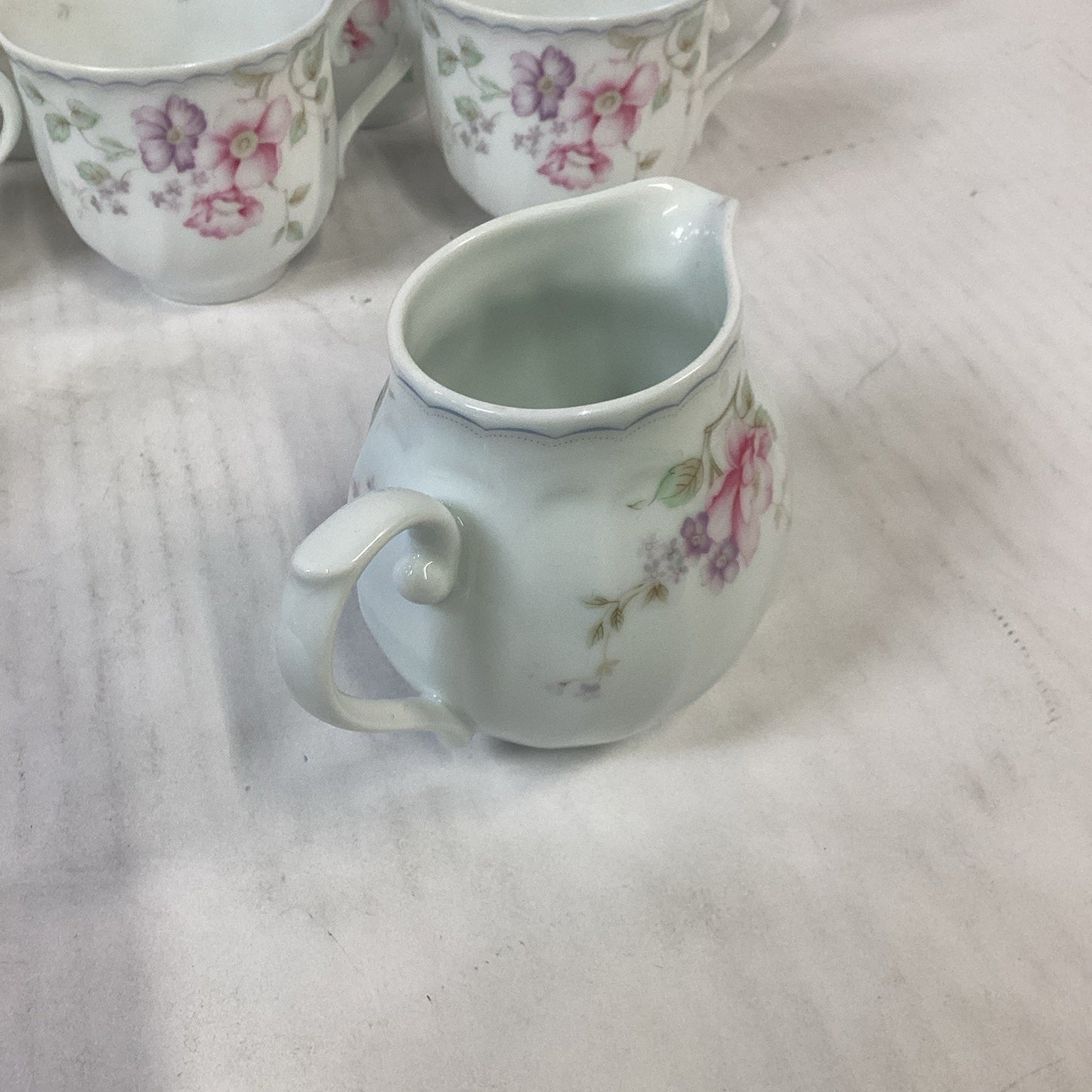 Lot Of 10 Mikasa L9711 Renee Tea Cups, Creamer And Sugar