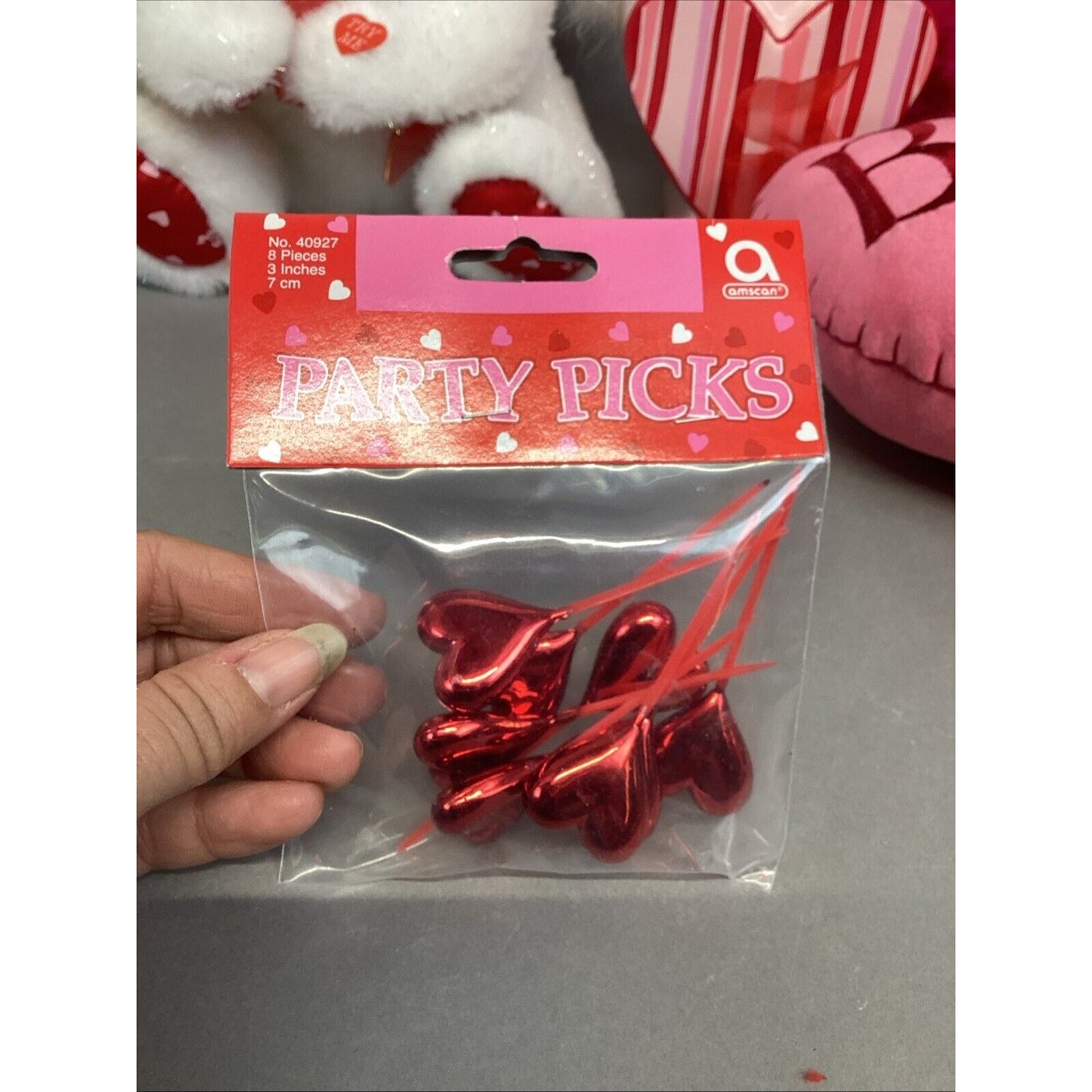 Set Of 14 Valentines Day Party Set - Plush Bear, Soap Pump, Pillows, Lights