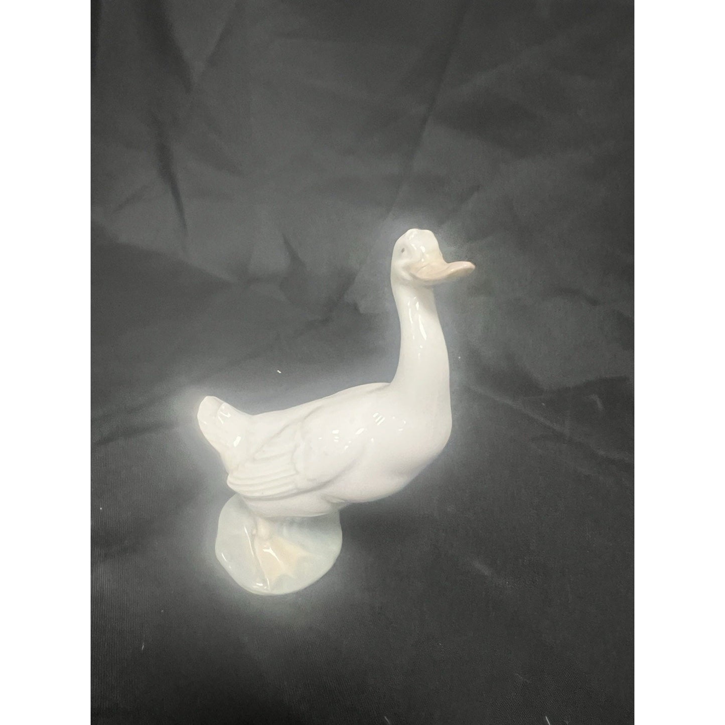 Lladro Small Goose Figurine Porcelain Bird Hand Made in Spain Blue Oval Base