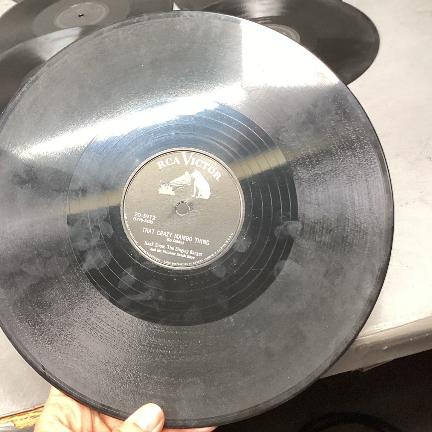 Lot Of Of 15 Hank Snow The Singing Ranger 10” Records In Record Holder