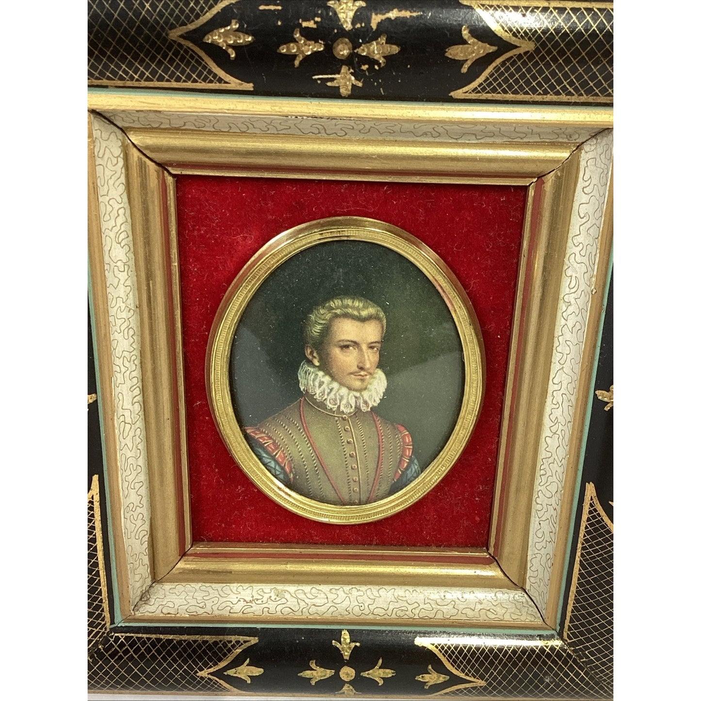 Dianne De Poitiers And Henri De Lorraine-Duque De Guisa Portraits In Frames