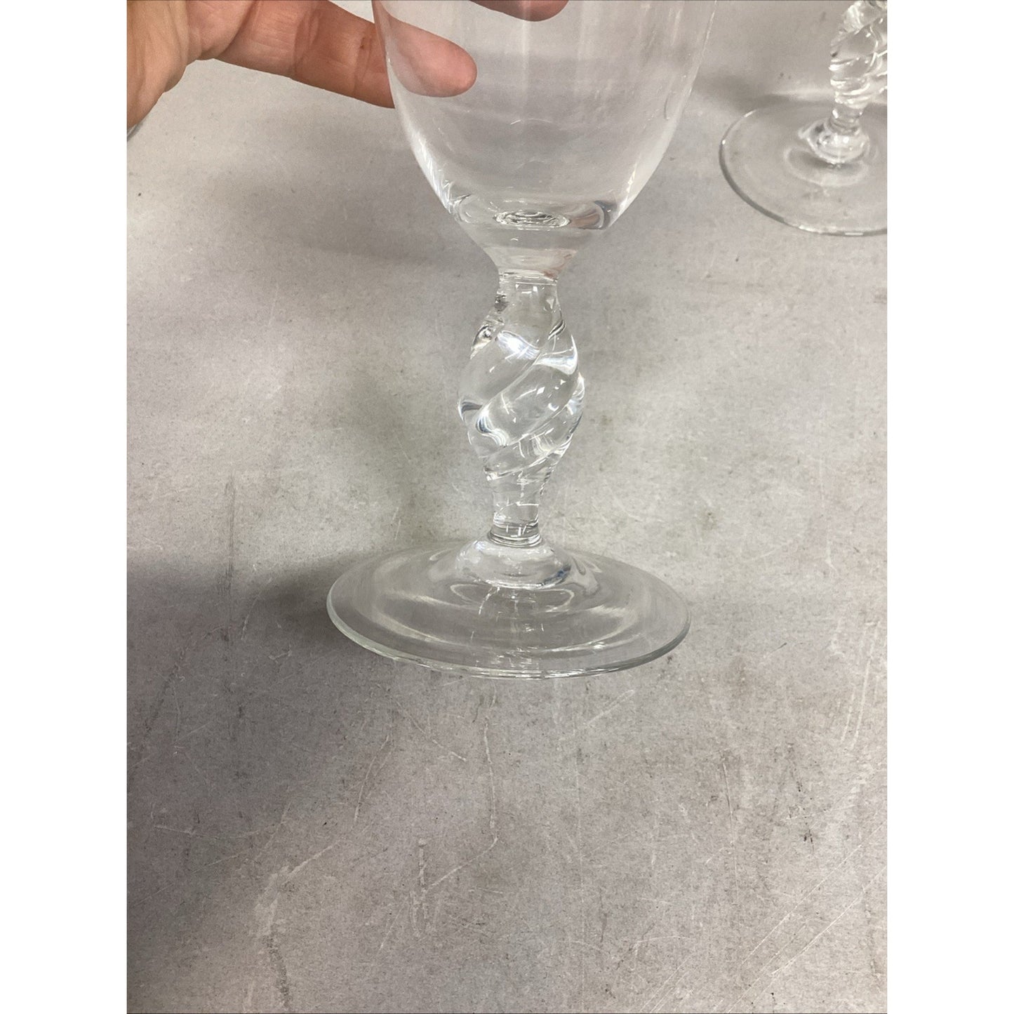 Set Of 5 - Wine Glasses And Water Goblets