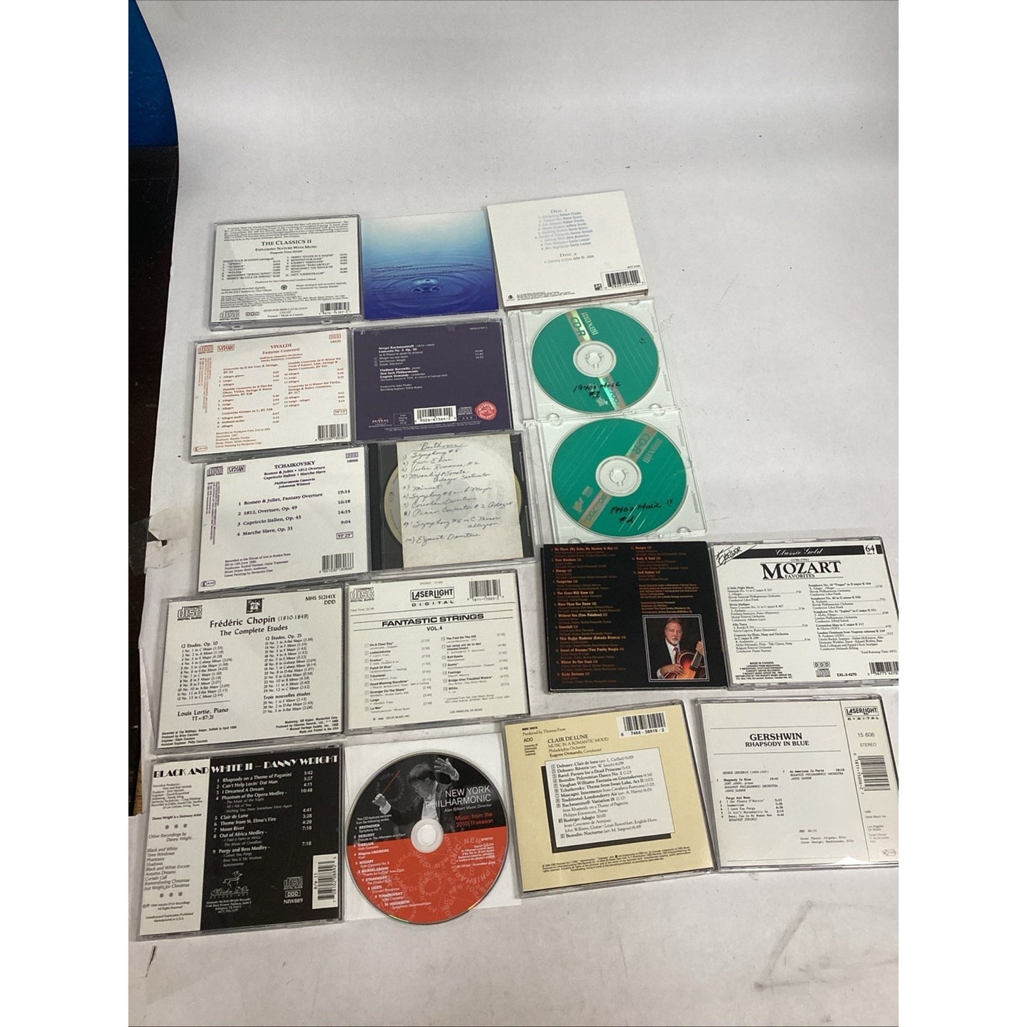 Lot Of 17 CD’s - Vivaldi, Beethoven, Mozart, Philharmonic, Gershwin & More