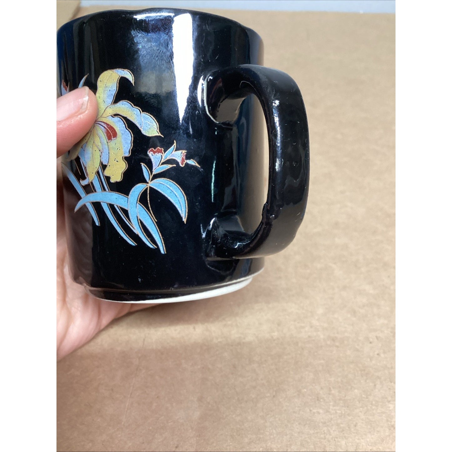 Vintage 1970s Interpur Black Floral Daffodil Mug W18 W/ Floral Coaster