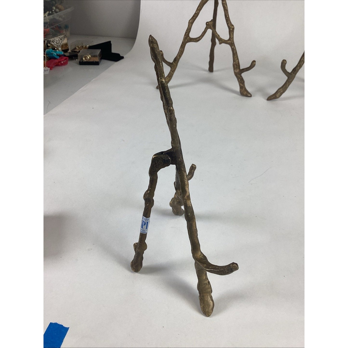 4 San Pacific Intl SPI Metal Gold Plate Pic Holder with Branches/Woodland Theme
