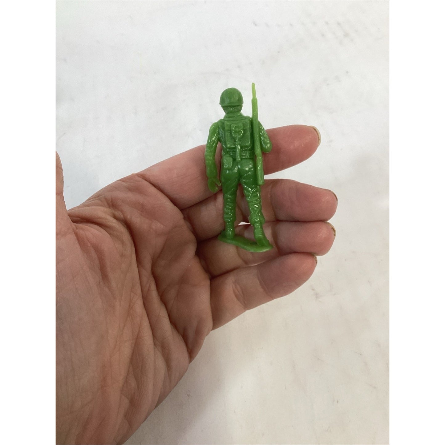 5 Vintage MPC Toy Soldier Green Russian WWII Army Men