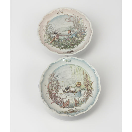 (2) Royal Doulton Wind in the Willows Boating Season 8" Collectible Plates