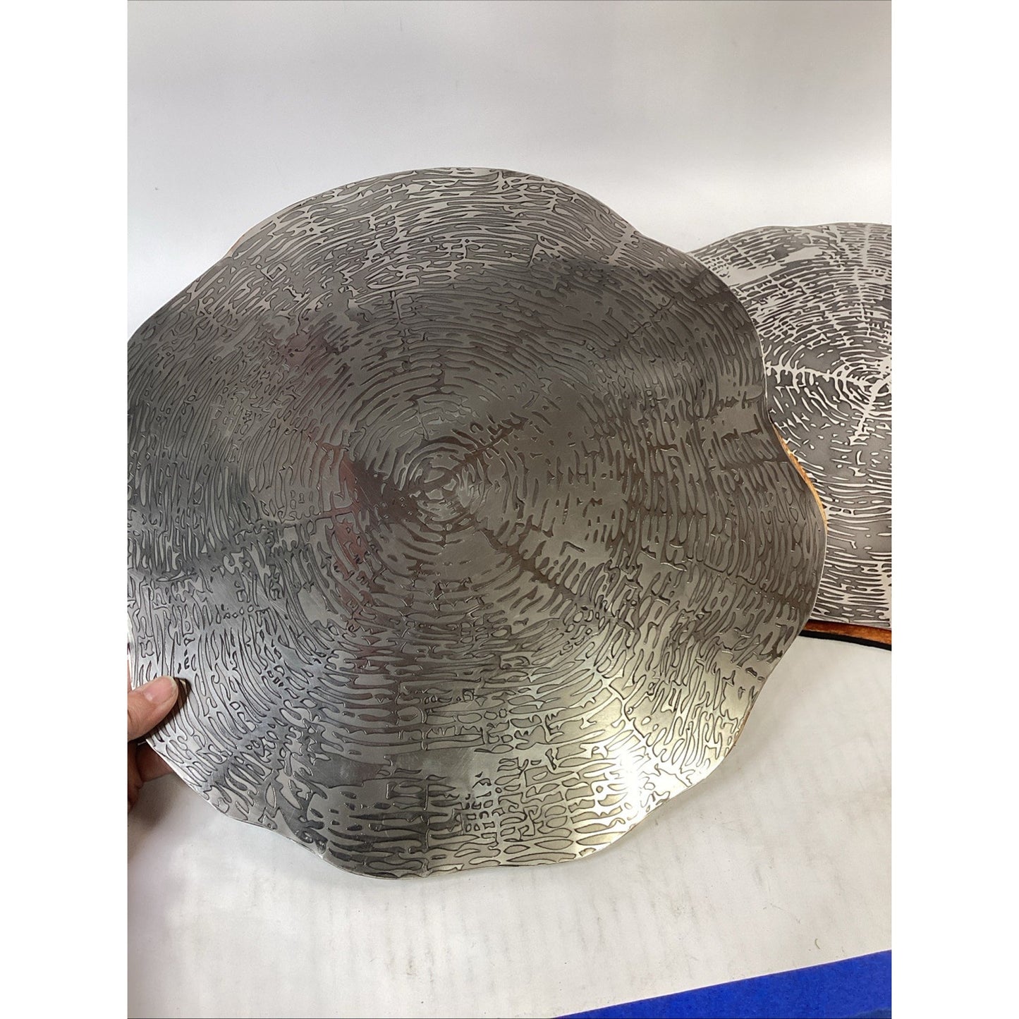Set Of 4 Kim Seybert Metallic Wood Slice Charger Plates/Placemats - 15x14.5”