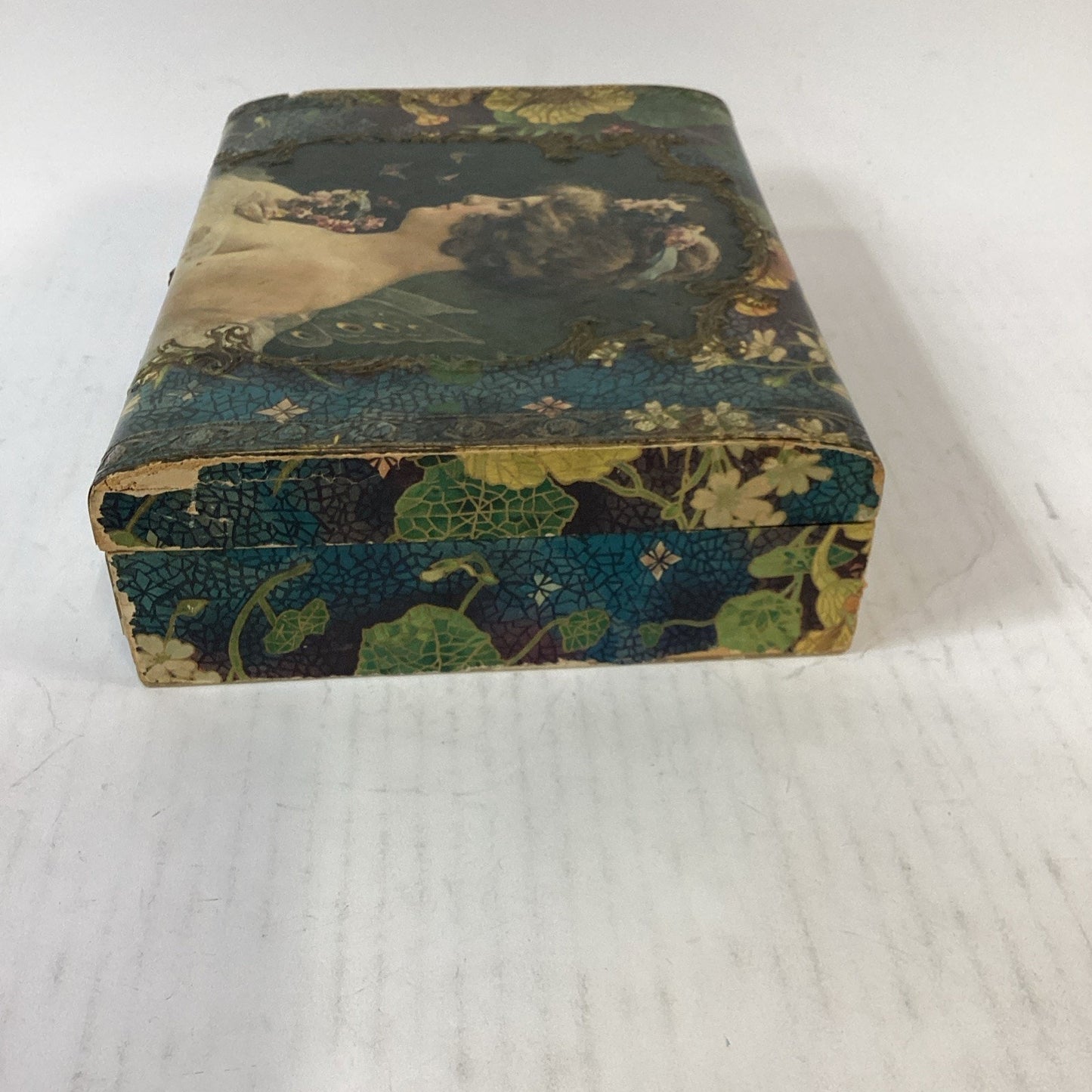 Antique 1900’s Edwardian Lithograph Wooden Jewelry Box W/ Lined Satin - Read