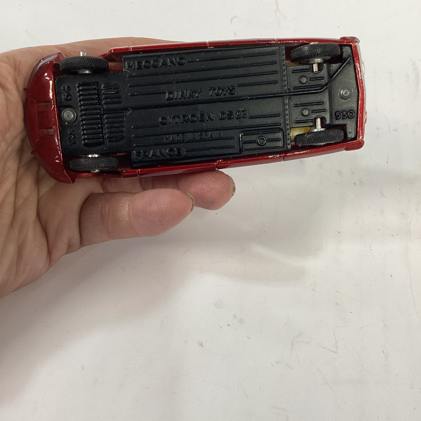 Dinky Toys CITROEN DS 23 1:43 Red/Black - Meccano - France - Made In Spain