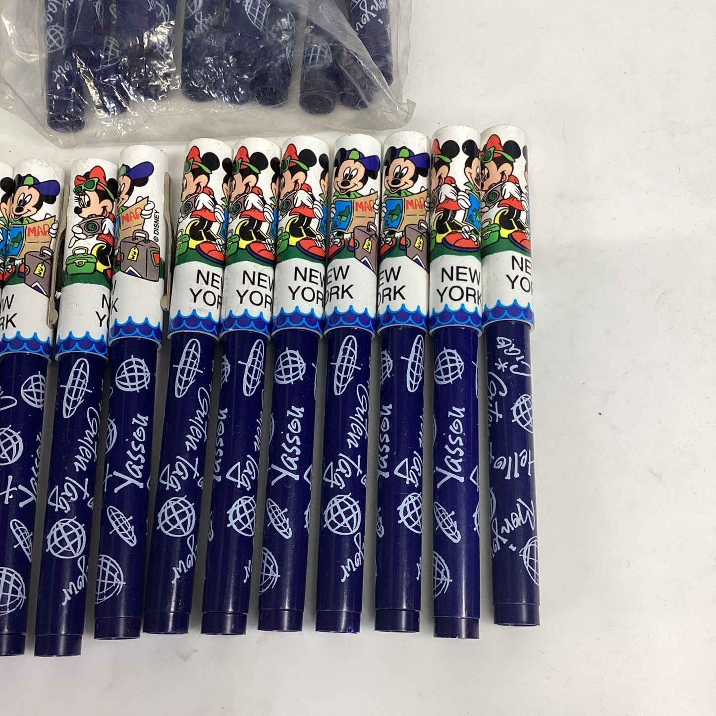 Large Lot Of 26 Disney Mickey Mouse & Minnie Mouse New York Souvenir Pens - New