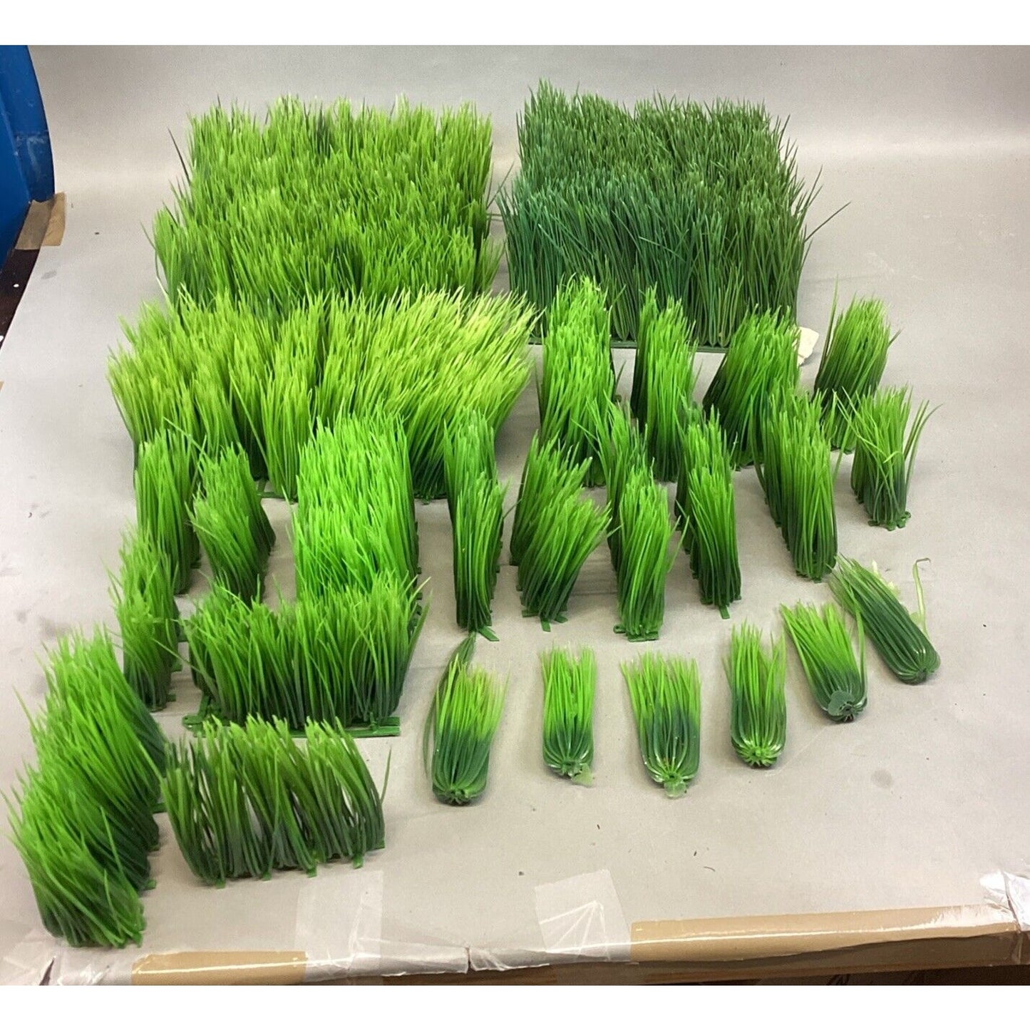 Lot Of 27 Fake Green Grass Decoration For Aquariums & More